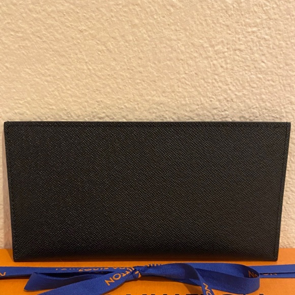 LOUIS VUITTON ♠️♥️ Game On ♥️♣️ Felicie Pochette - Picture 5 of 11